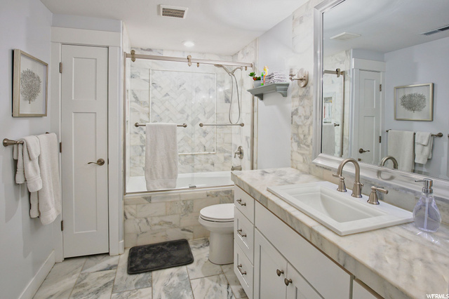 Basement Apartment Bathroom