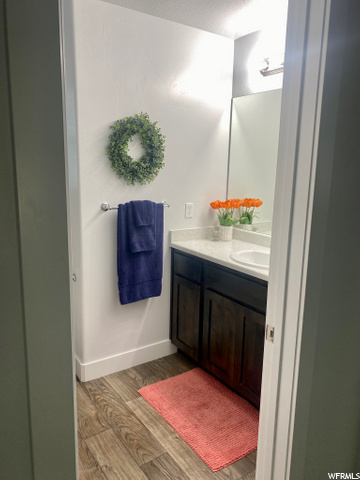 2nd Bathroom