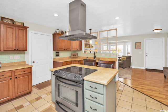5810 S 4175 W, Roy, UT 84067 — photo 10