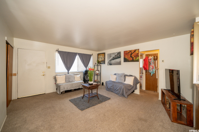101 E Unit