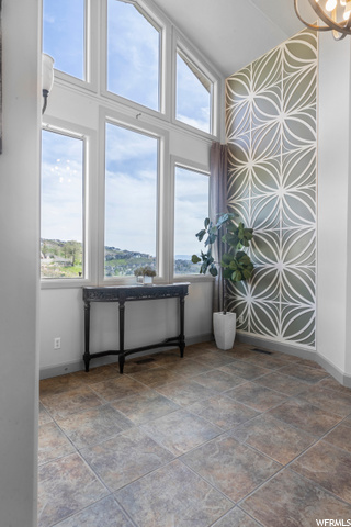495 E Eagle Ridge Dr, North Salt Lake, UT 84054 — photo 9