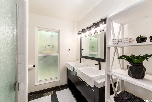 1491 Bluebell Dr, Bountiful, UT 84010 — photo 10