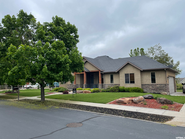 460 Hawthorne Dr, River Heights, UT 84321 — photo 4