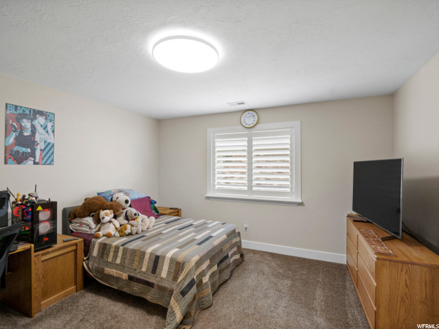 Bed 2 w/Ensuite Full Bath