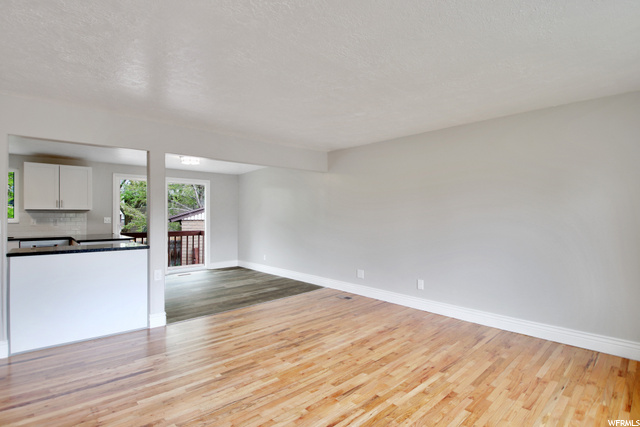 199 E Lynn Cir, Sandy, UT 84070 — photo 4
