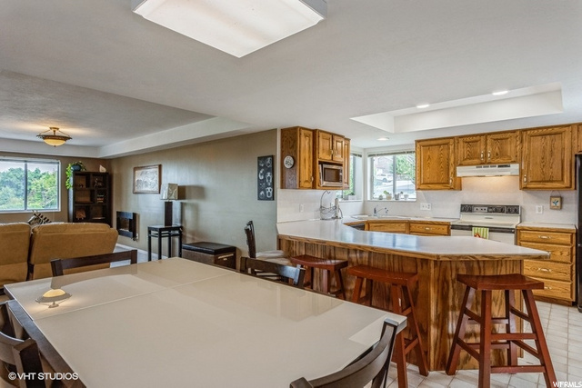 167 E 2050 N, Centerville, UT 84014 — photo 9