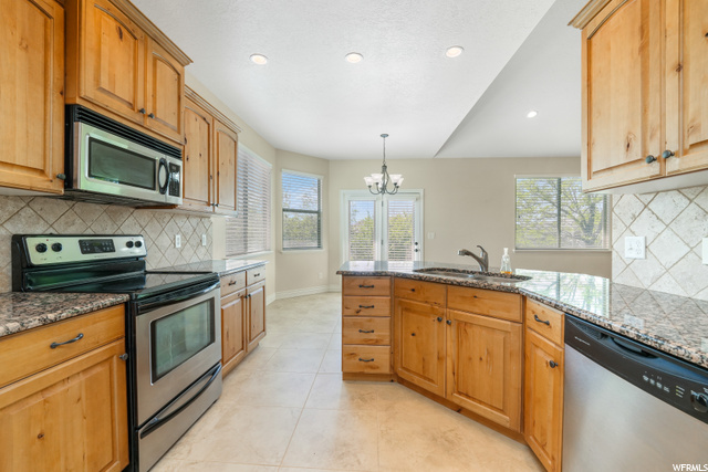 Nice cabinetry and appliances