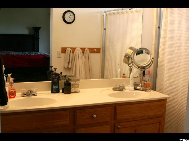 327 E Manti Dr E, Draper, UT 84020 — photo 10