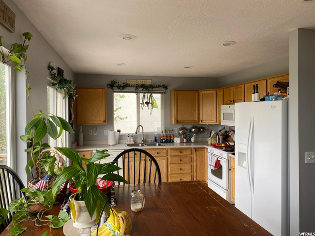 327 E Manti Dr E, Draper, UT 84020 — photo 5