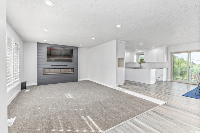 986 E Fair Oaks Dr, Bountiful, UT 84010 — photo 4