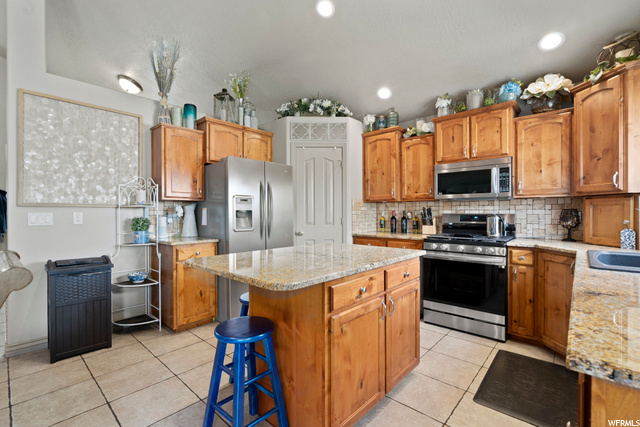 4588 S 4875 W, West Haven, UT 84401 — photo 6