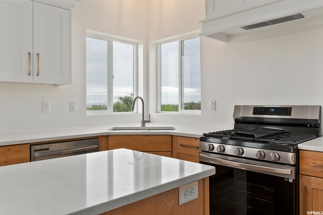 724 S 325 E, Willard, UT 84340 — photo 11