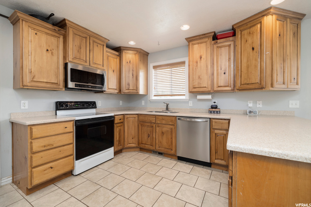 1599 S 500 E, Vernal, UT 84078 — photo 11