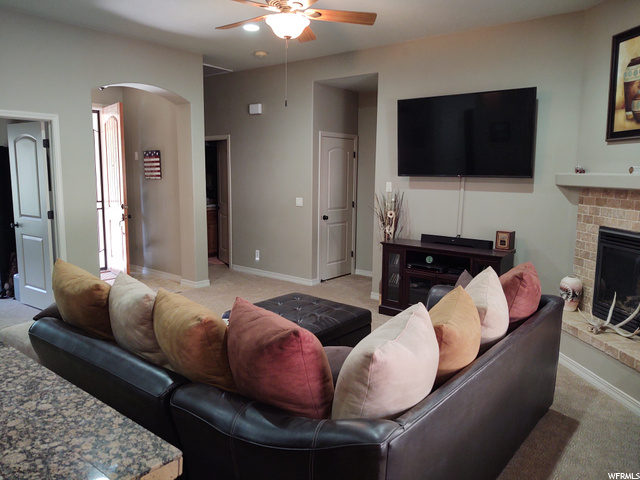 618 Cottonwood Dr, Brookside, UT 84782 — photo 6