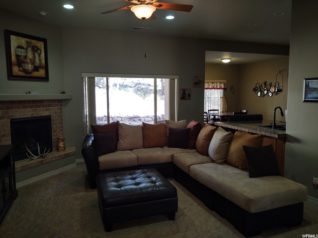 618 Cottonwood Dr, Brookside, UT 84782 — photo 7