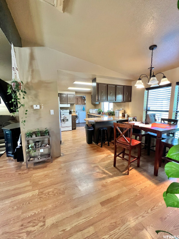 1 W Tiny Wood Dr, Sandy, UT 84070 — photo 5