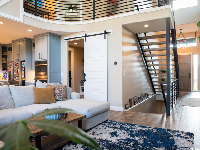 Basement staircase off main living space