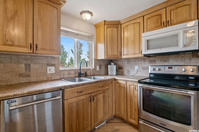 382 E 10185 S, Sandy, UT 84070 — photo 8