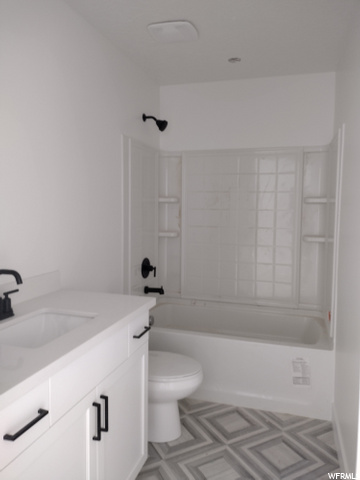 MAIN BATH