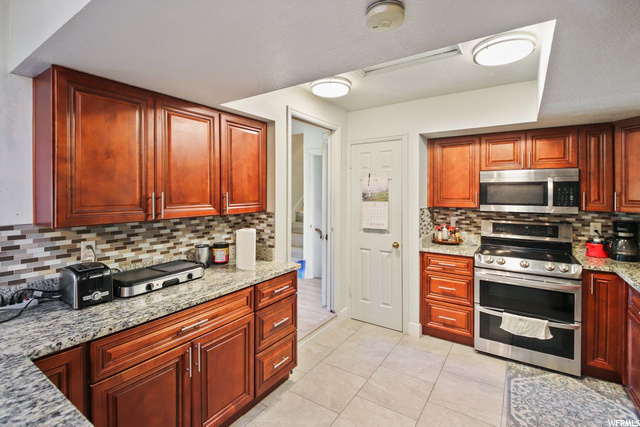 2627 E 3650 N, Layton, UT 84040 — photo 9