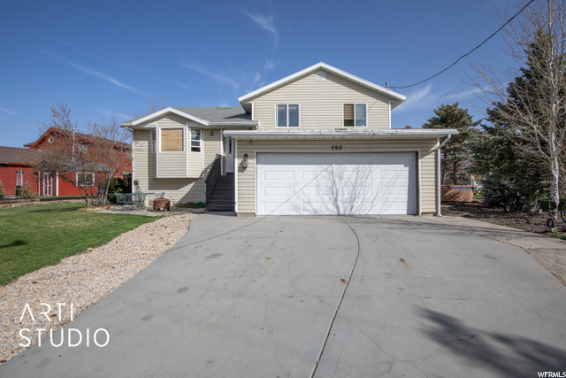 590 E Parkway Dr N, Park City, UT 84098 — photo 2