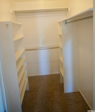 Master Walk In Closet