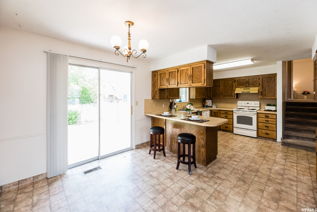 645 E 500 S, River Heights, UT 84321 — photo 5