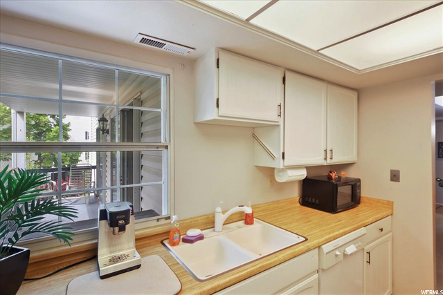 Pass-Thru Window to Balcony BBQ