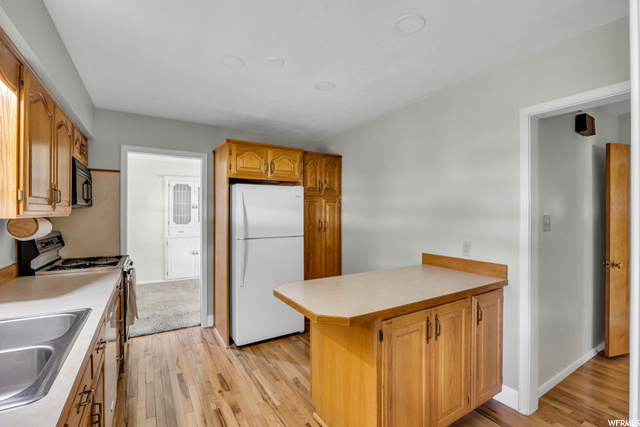 1105 S 400 E, Bountiful, UT 84010 — photo 12