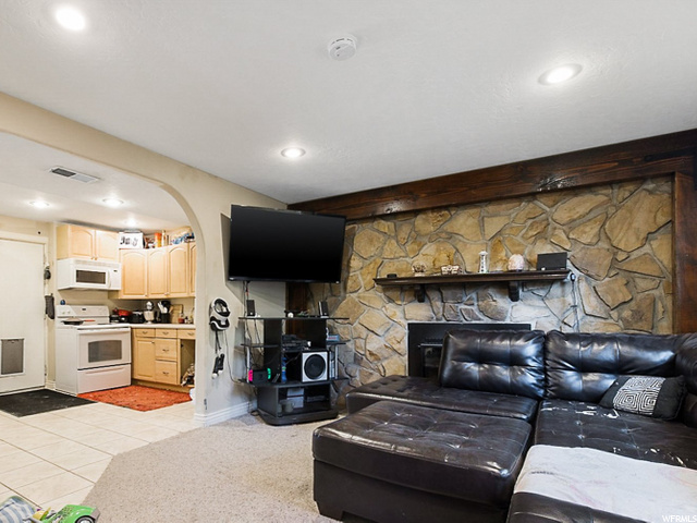 10396 S 360 E, Sandy, UT 84070 — photo 12