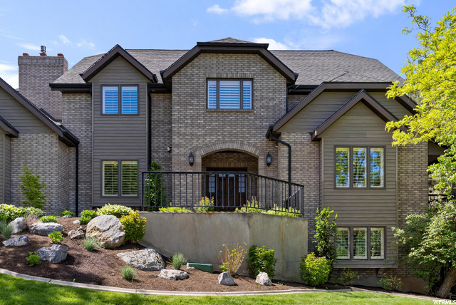 Exterior Front