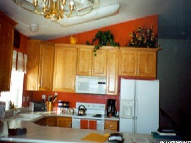 205 W 170 N, Orem, UT 84057 — photo 4