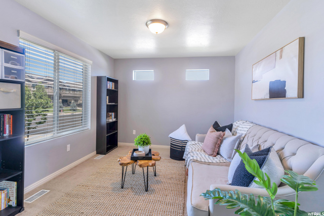Formal Sitting Room/Office