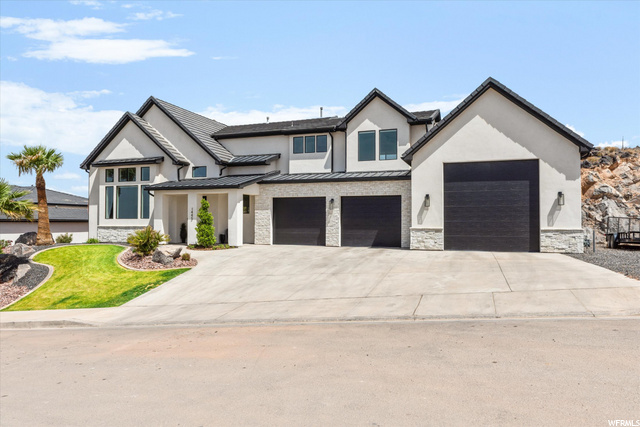 1445 E Dellcorero St, St. George, UT 84770