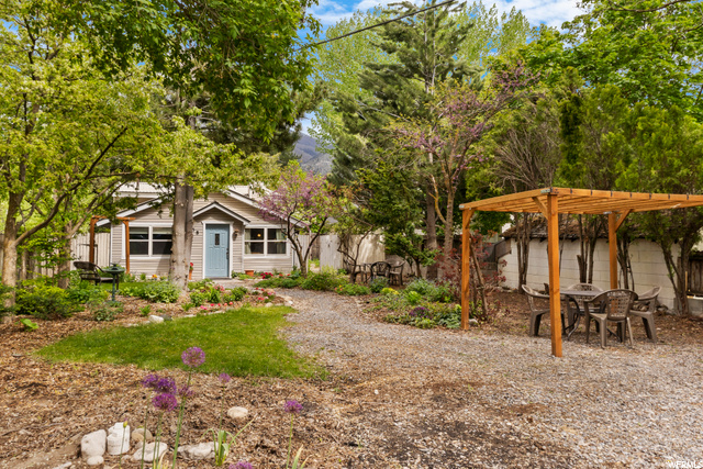 138 Crockett Ave, Logan, UT 84321 — photo 2