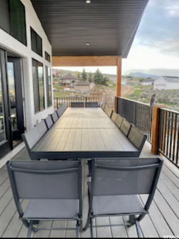 Huge Patio Dining