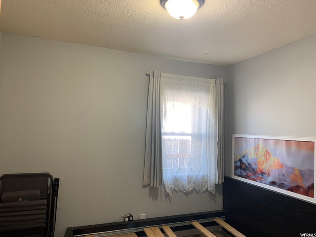 226 E Vine St, Tooele, UT 84074 — photo 10