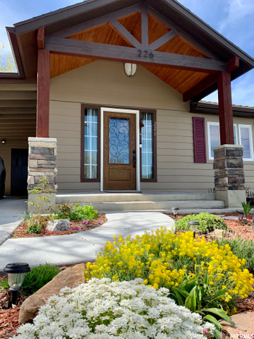 226 E Vine St, Tooele, UT 84074 — photo 5