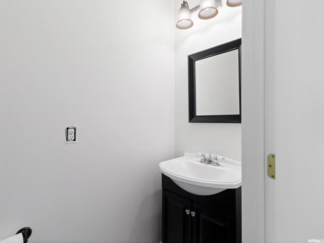 109 E 775 S, Layton, UT 84041 — photo 10