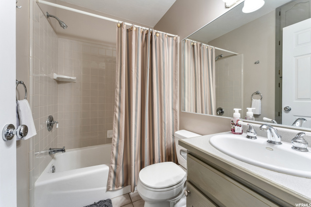 Upstairs Bathroom