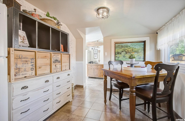 informal dining area
