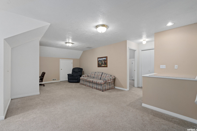 3rd Floor Family Room