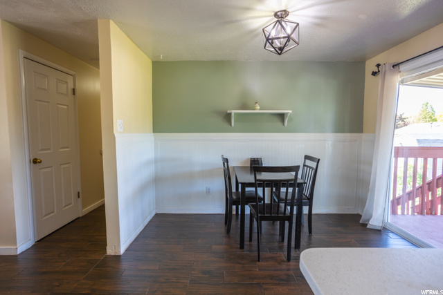 Attached Dining Area