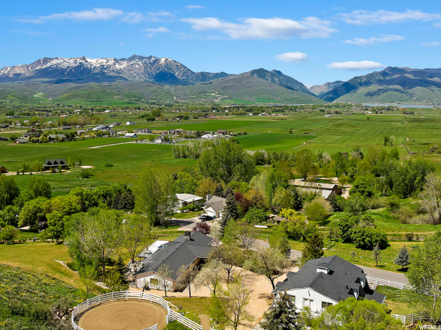 508 N 9000 E, Huntsville, UT 84317 — photo 2