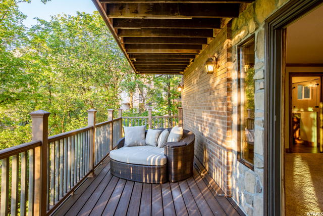 Master Private Deck