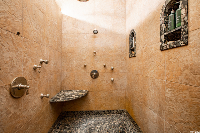 Master Showers