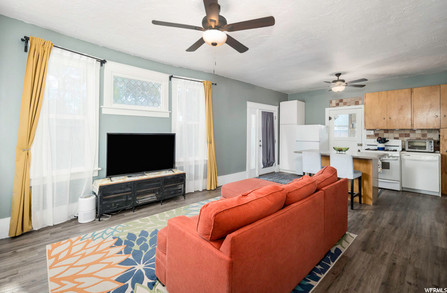 8850 S 60 E, Sandy, UT 84070 — photo 3