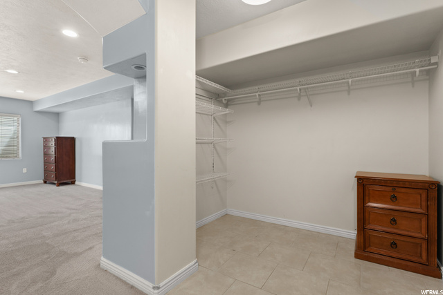 Basement Owners Retreat Closet