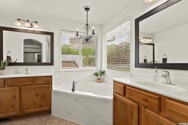 Owners' Retreat Bathroom