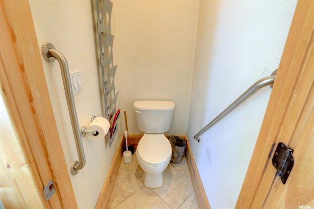 Main Floor Master Bath
